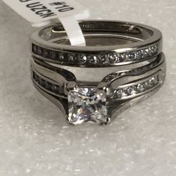 2 PIECES WOMENS SILVER TONE RHINESTONE RING SIZE 10