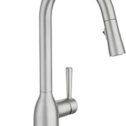 4.6 4.6 out of 5 stars 5,259 Moen Adler 87233SRS Spot Resist Stainless Zinc Pull Down Kitchen Faucet with Power Clean, Button, and Retractable Wand, A