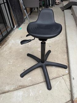 New Bevco sit stand black polyurethane adjustable chair commercial $150