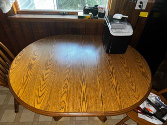 Dining room table