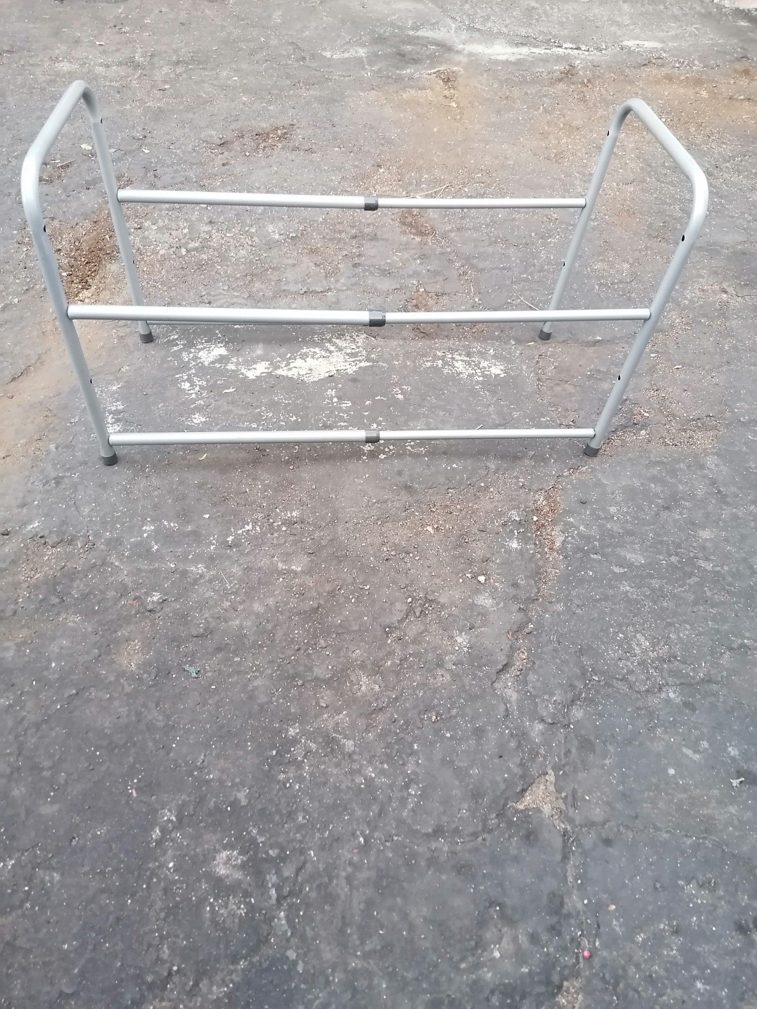 Shoe Rack two shelves great condition