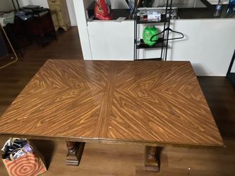 Brown dinning room table