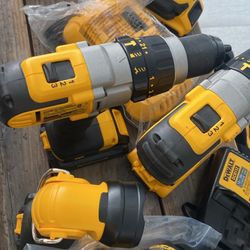 New tools, in good condition.  Prices vary, ranging from $50 -$ 99 to   $580 . There is a one month warranty , the money is not returned, only credit 