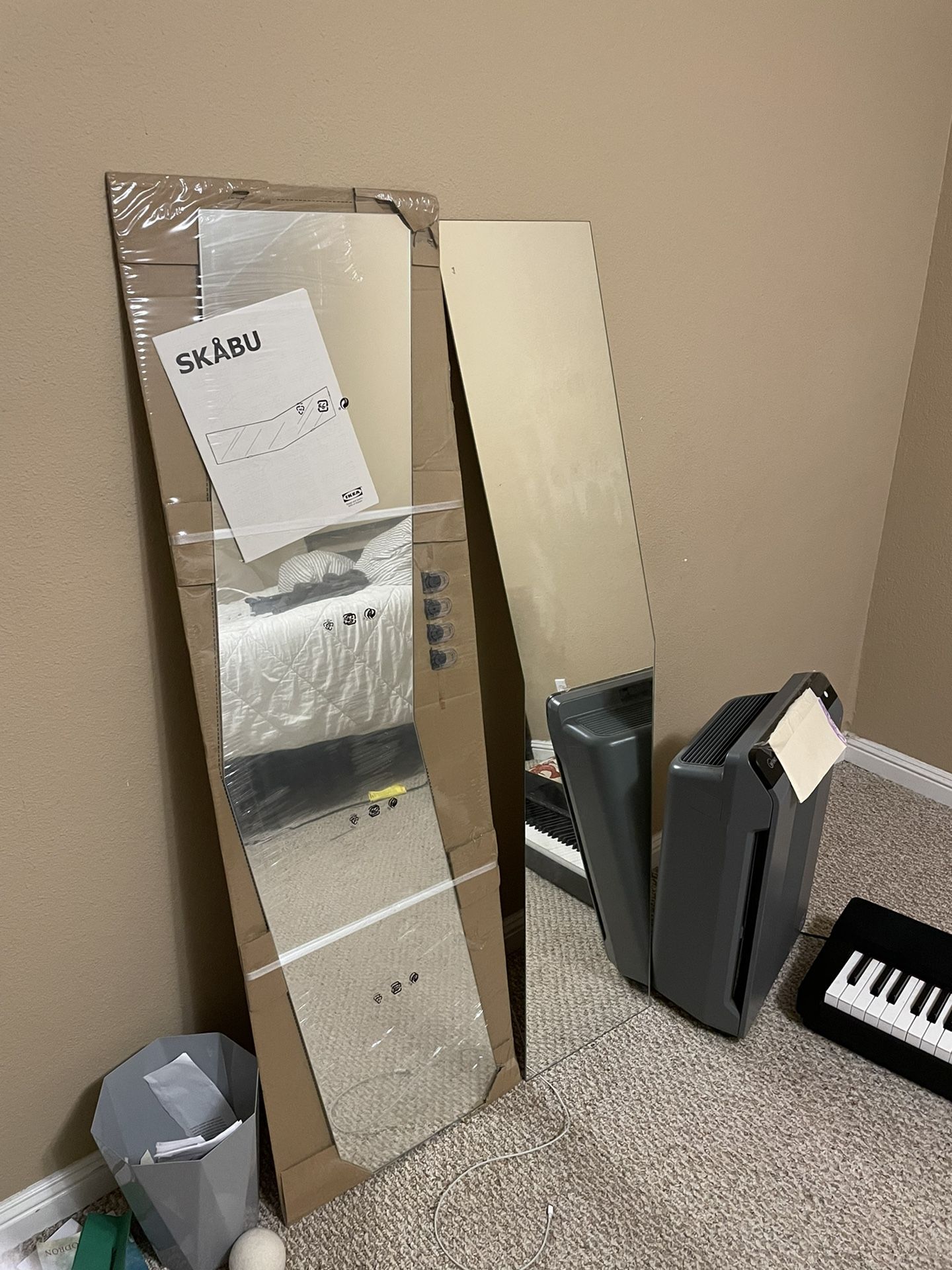 IKEA Skabu Mirror