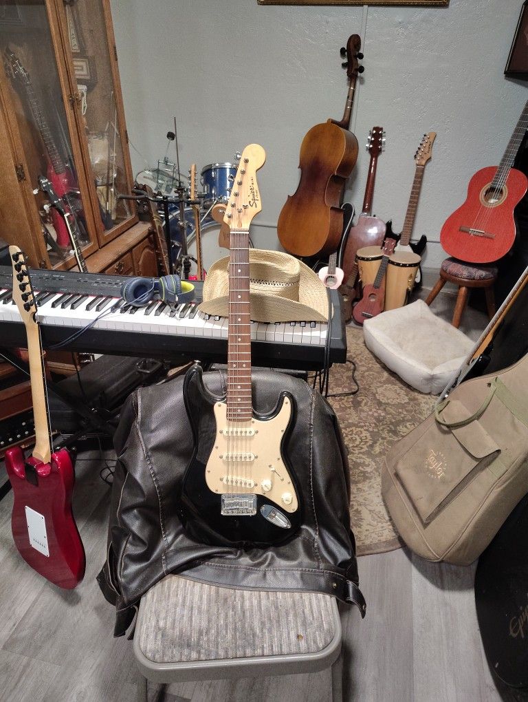 Guitar Electric Fender Squore