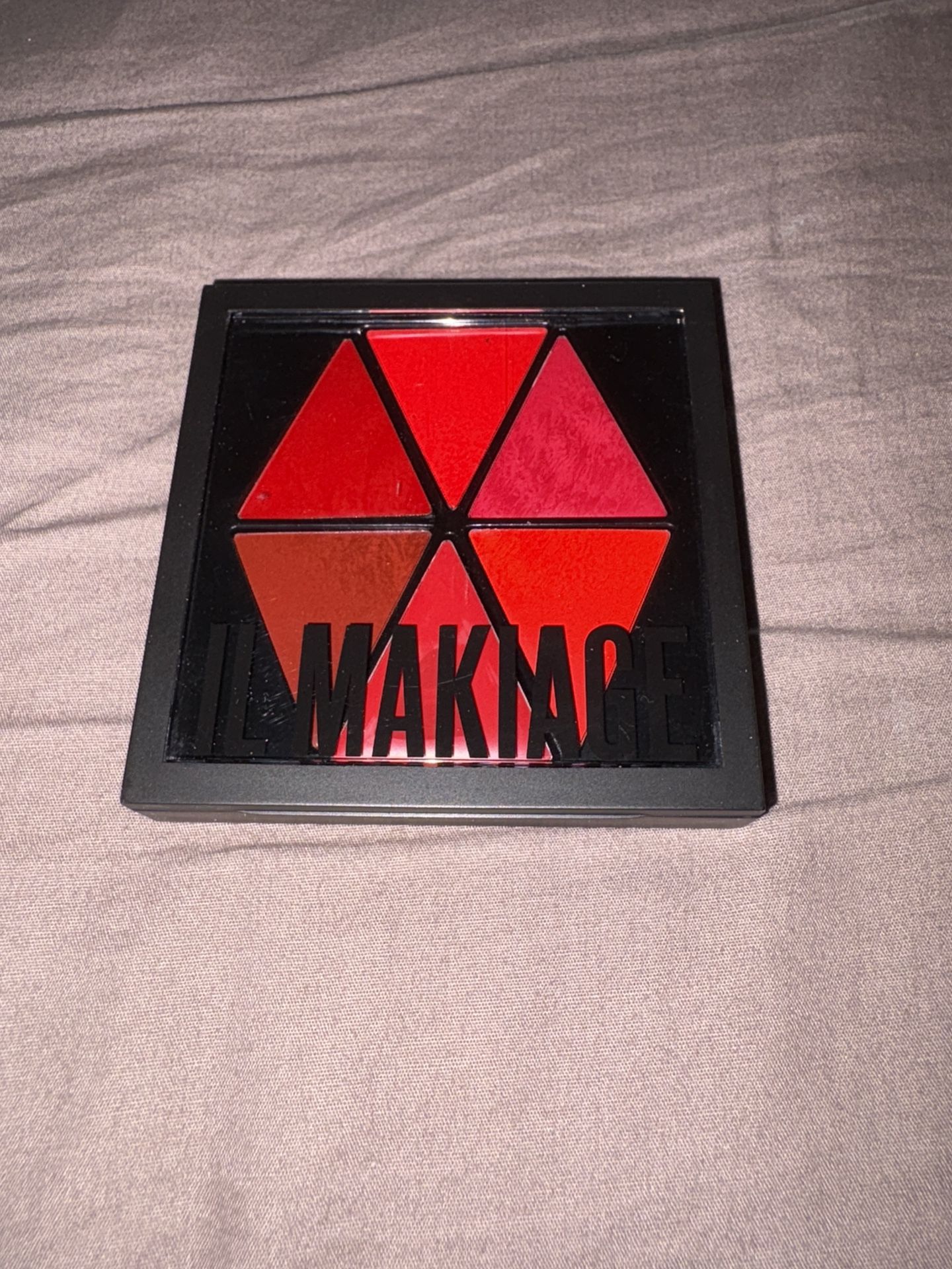 Il Makiage Color Master Lip Palette Rouge Confession NIB