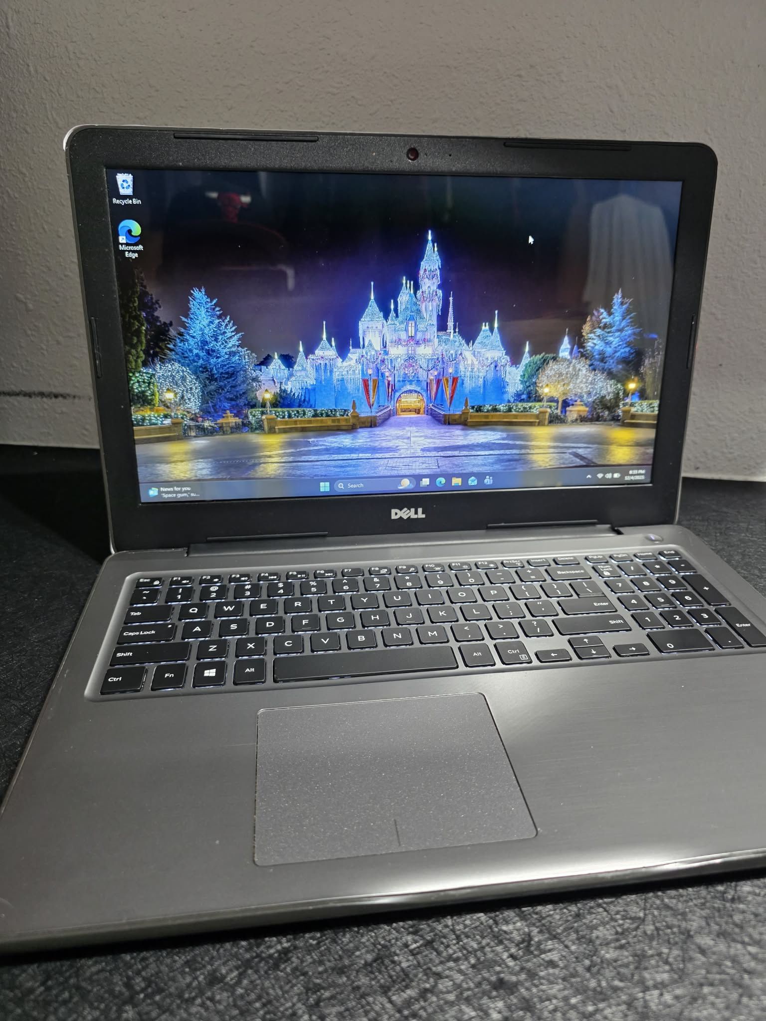 DELL INSPIRON 5567 7TH GEN WINDOWS 11 256GB SSD SUPER 15.6 FHD SCREEN BACKLIT KEYBOARD 8GB DDR4 WEBCAM HDMI OUTPUT MULTIPLE USB PORTS DVD CD BURNER