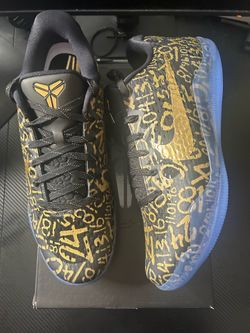 Nike Kobe 11 Mamba Day Size 12