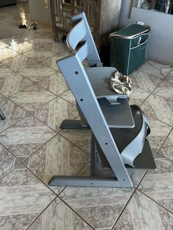 Stokke Tripp Trapp High Chair – Storm Grey – $150