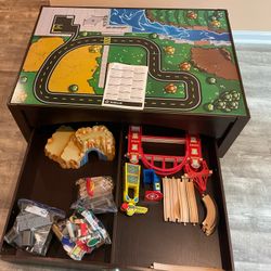 KidKraft Metropolis Wooden Train Table