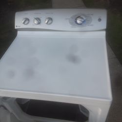 dryer very nice w 15 day warranty 