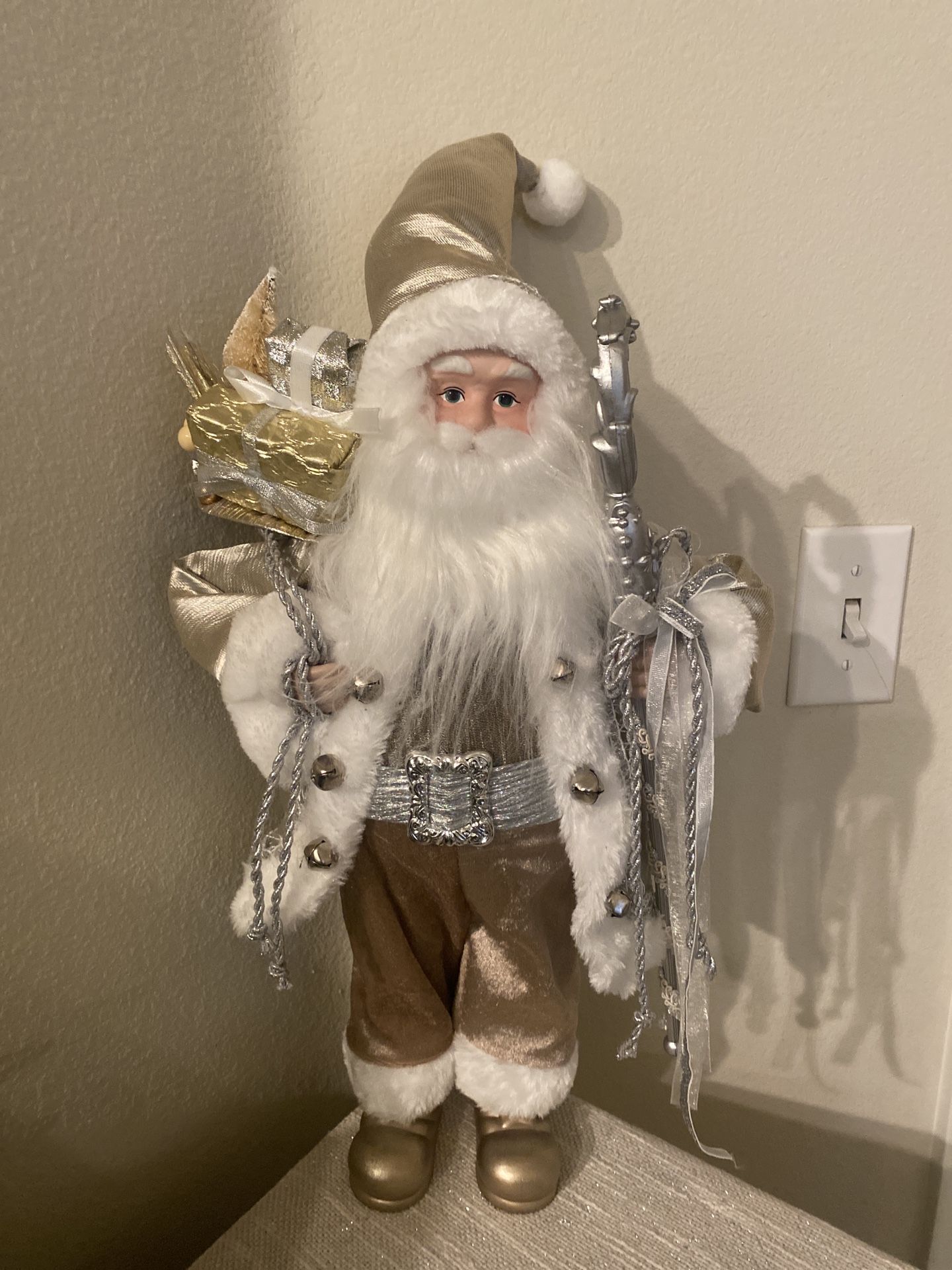 18-Inch Gold & Silver Santa Decoration