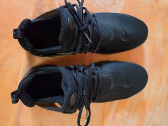 Like new/slightly used men shoe