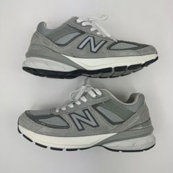 New Balance 990 Running Shoe Sneakers