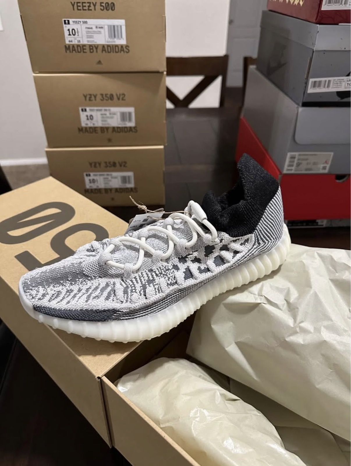 Yeezy Boost V2 - Panda