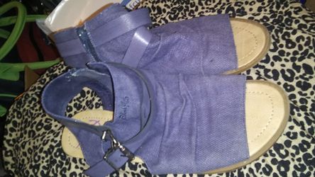 Blowfish brand Sandals size 8.5