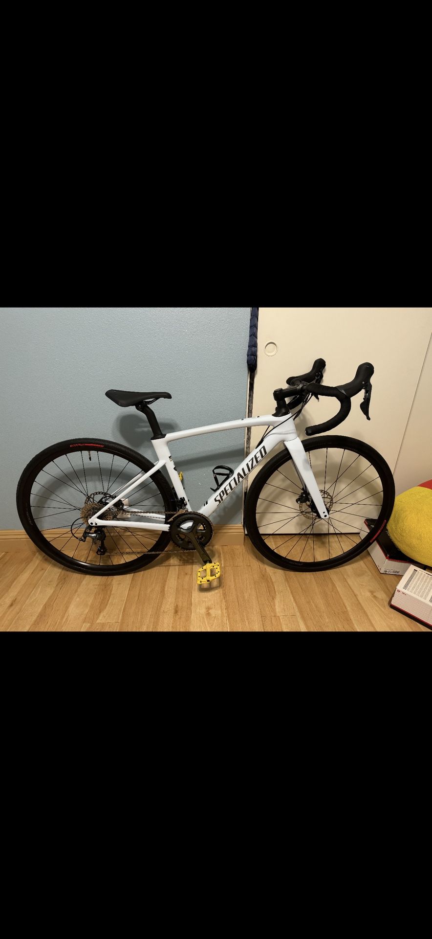 Specialized Roubaix 2024