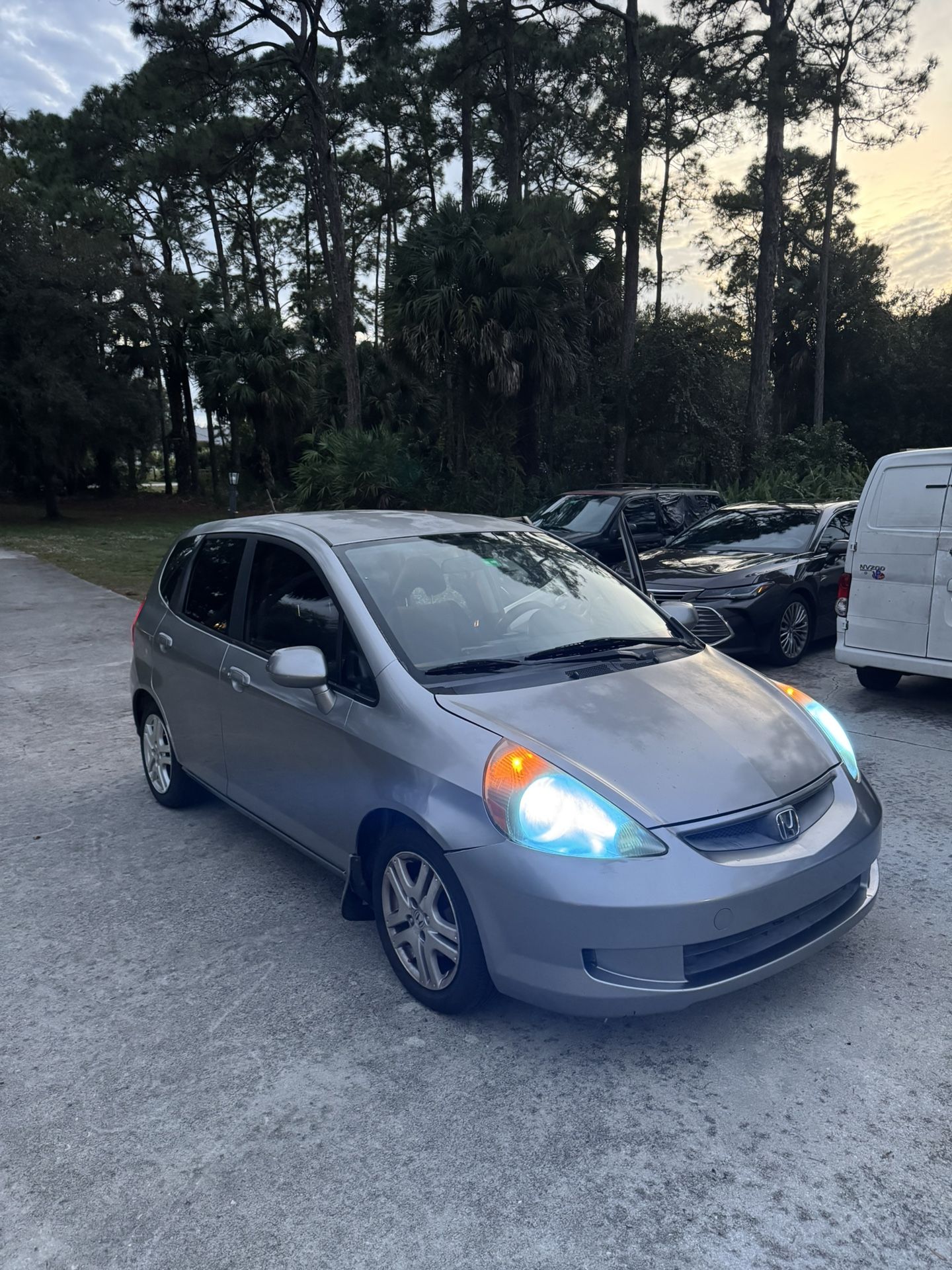 2008 Honda FIT