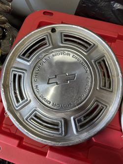 Late 1970s To Mid 1980s Chevy Truck Wheel Covers