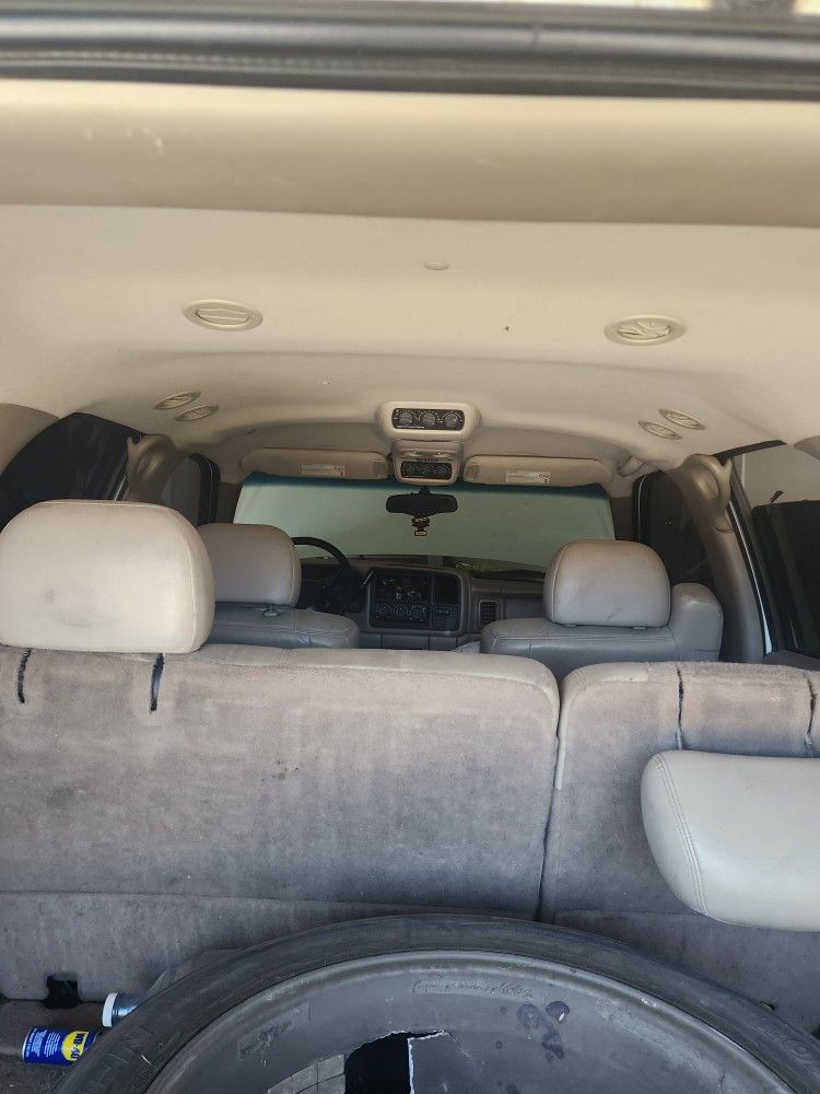 2001 Chevrolet Tahoe