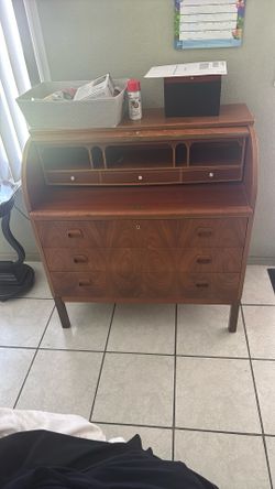 Storage Desk