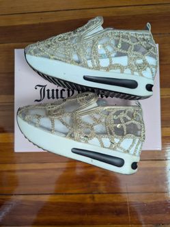 Gold Women's shoes