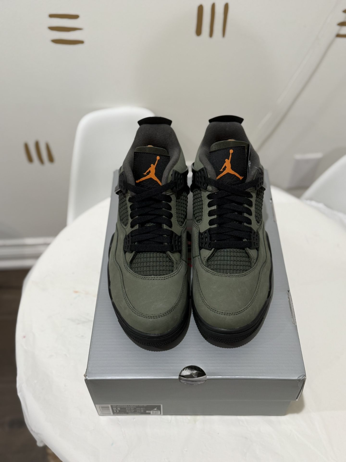 Jordan 4 Retro Undefeated