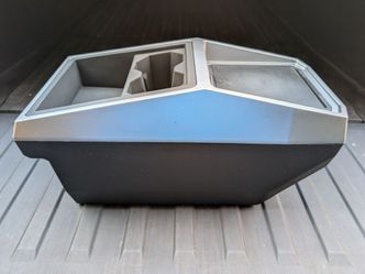 Tesla Cybertruck Storage Console
