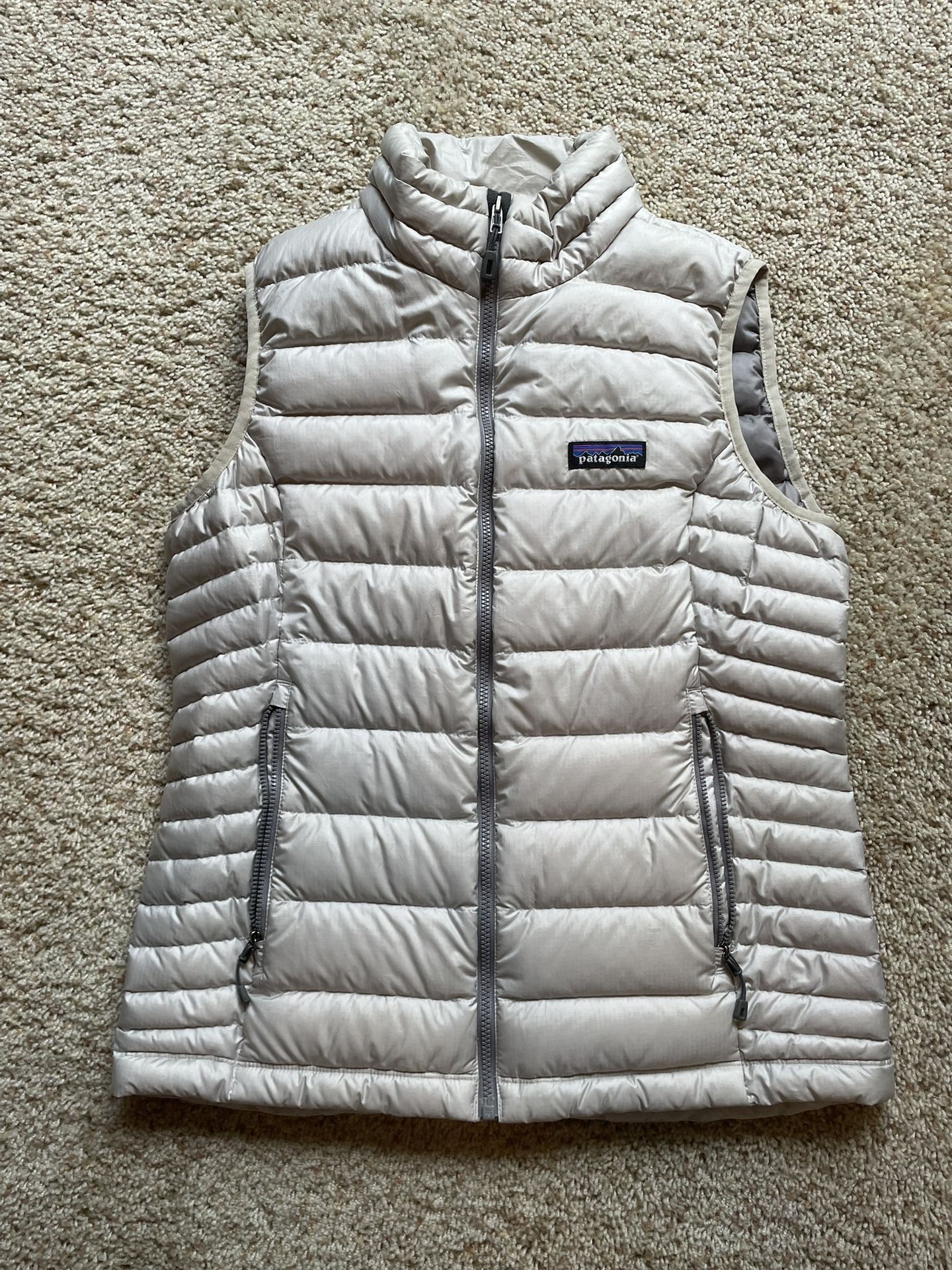 Women’s Patagonia Insulated Puffer Vest Jacket, Size S
