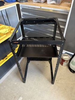 ECHOGEAR 20U Open Frame Rack - Pivots Off Wall