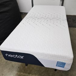 OPEN BOX! Nectar Classic Twin XL Mattress - Delivery Available