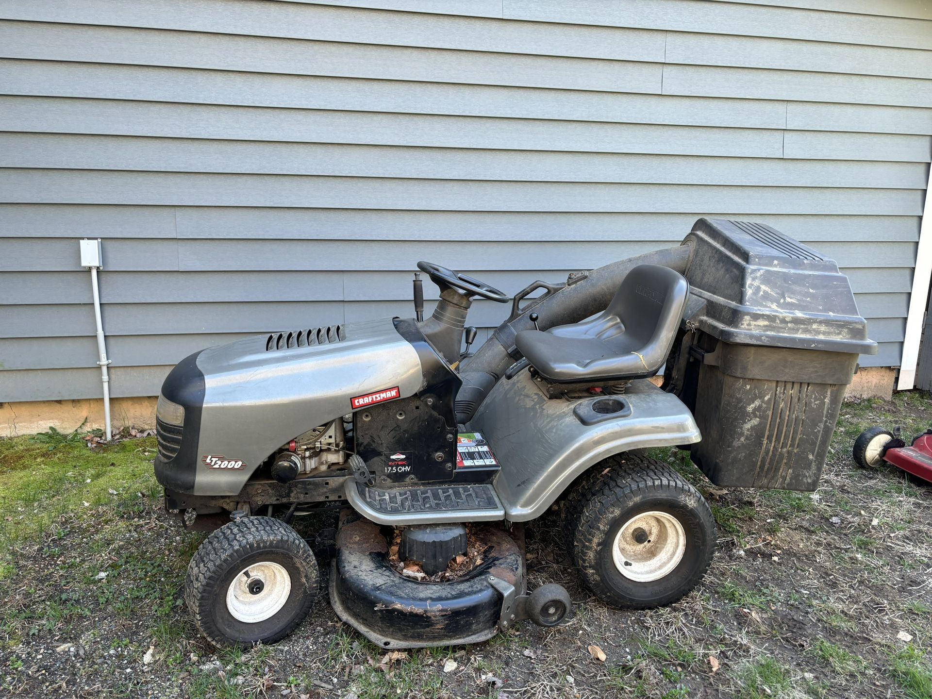 Craftsman Riding Mower