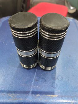 Lowrider Bicycle Pegs 3/8" Axle Spin On Pegs