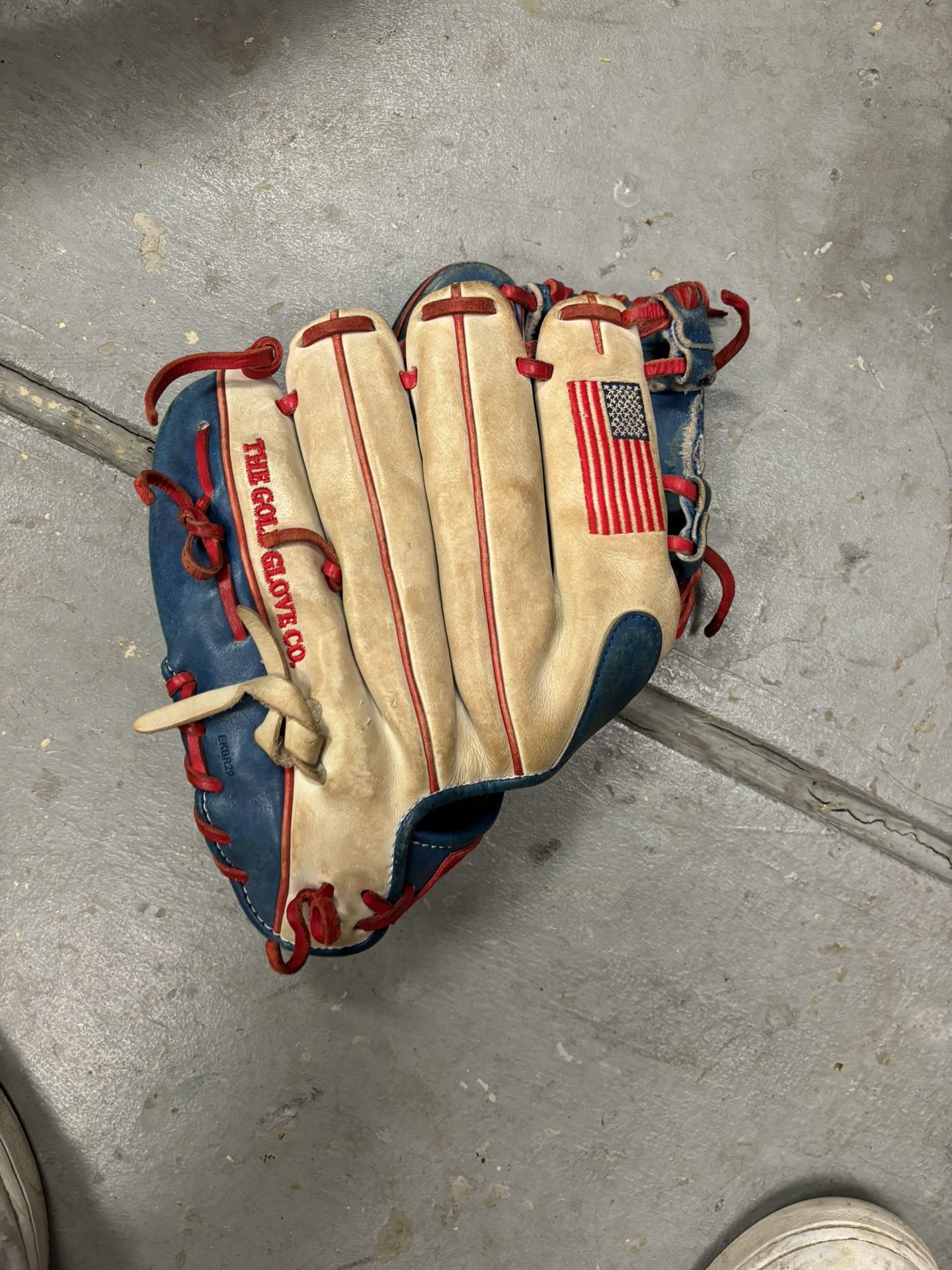 Customs Rawlings Heart Of The Hide Infield Baseball Glove