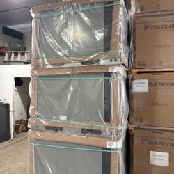 Brand New 2.5 Ton Air Conditioner For Mobile Home