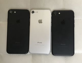 iPhone 7 128GB Factory Unlocked (price for each)