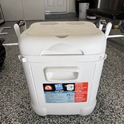 Igloo Ice Cube Cooler 