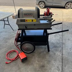 RIDGID 1822-I Auto Chuck Pipe Threading Machine