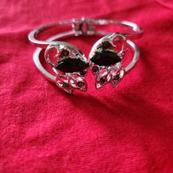 Bracelet With Black Stones