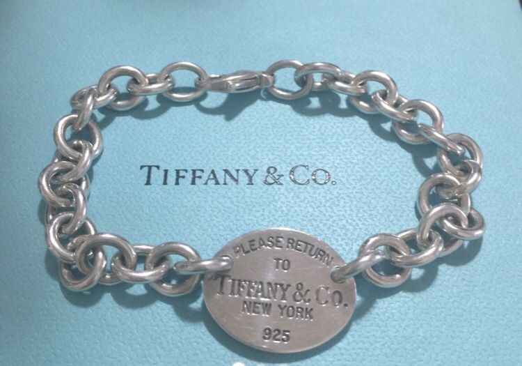 Tiffany & Co. Oval Tag Bracelet-Archived Style