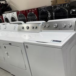 Maytag Washer And Dryer Set 