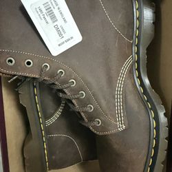 Dr Marten Boots 