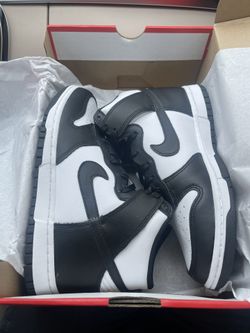 Dunk High Panda 