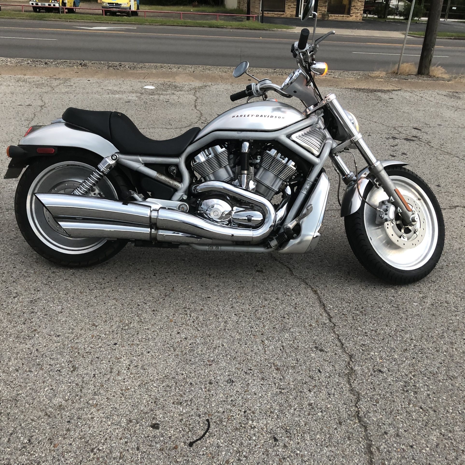 Photo 2002 Harley sports bike 1130cc Vrod