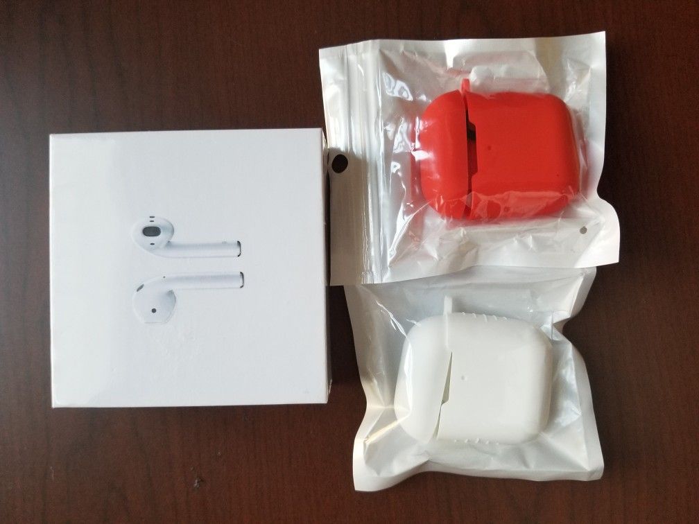 Brand new airpods 2n generation and free (red and white) case