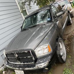 2005 Dodge Dakota