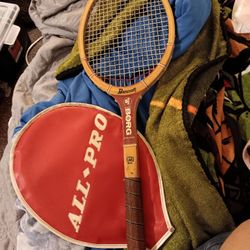 Tennis Club