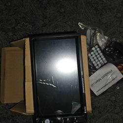 Universal Radio With Bluetooth And Camara