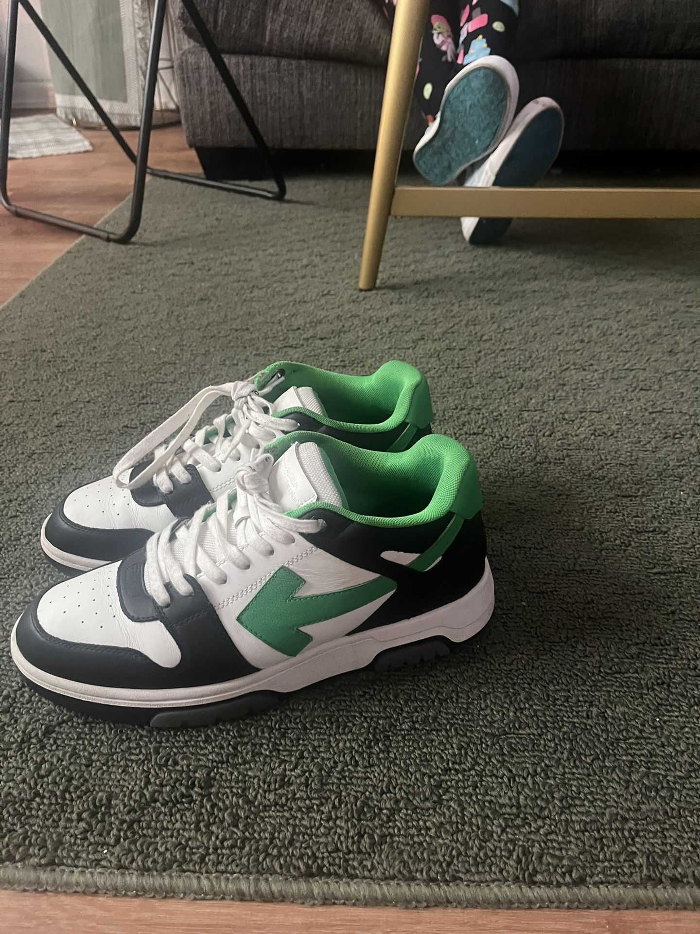 Real Off white Out Of Office Size 11.5