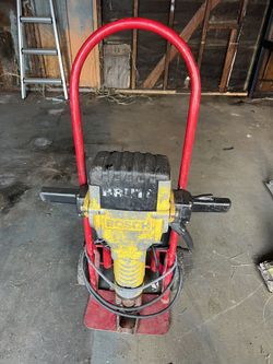BRUTE Concrete Demo Hammer